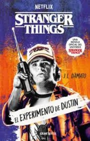 Stranger-things-lxperimento-Dustin-9788412965308